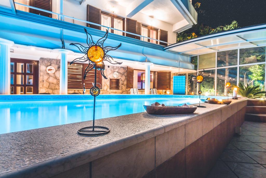 Villa Roses Apartments & Wellness Ičići Εξωτερικό φωτογραφία
