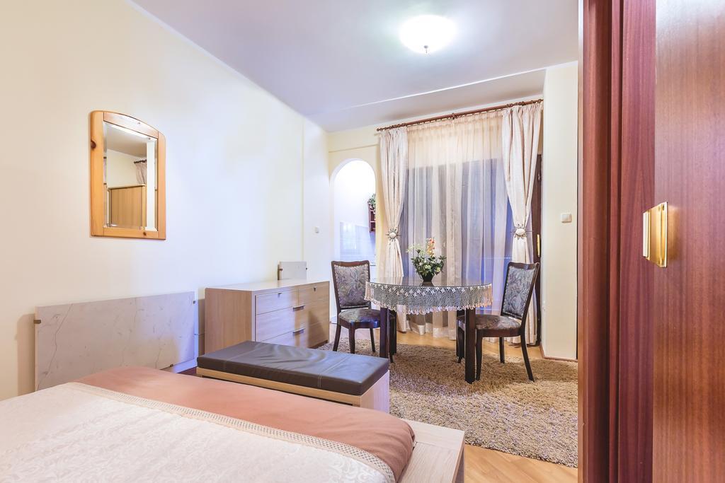 Villa Roses Apartments & Wellness Ičići Εξωτερικό φωτογραφία