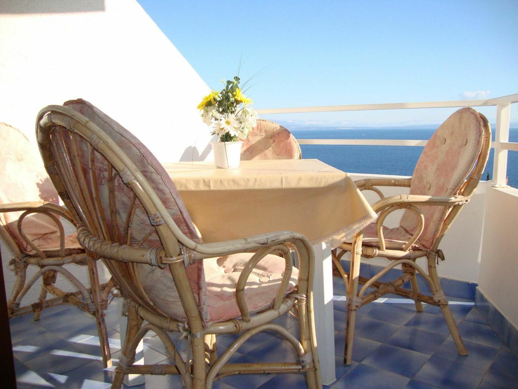 Villa Roses Apartments & Wellness Ičići Εξωτερικό φωτογραφία